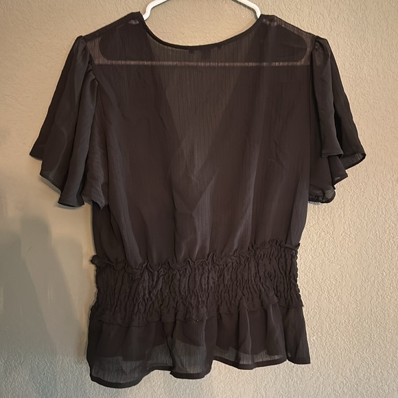 Black blouse - Picture 3 of 3